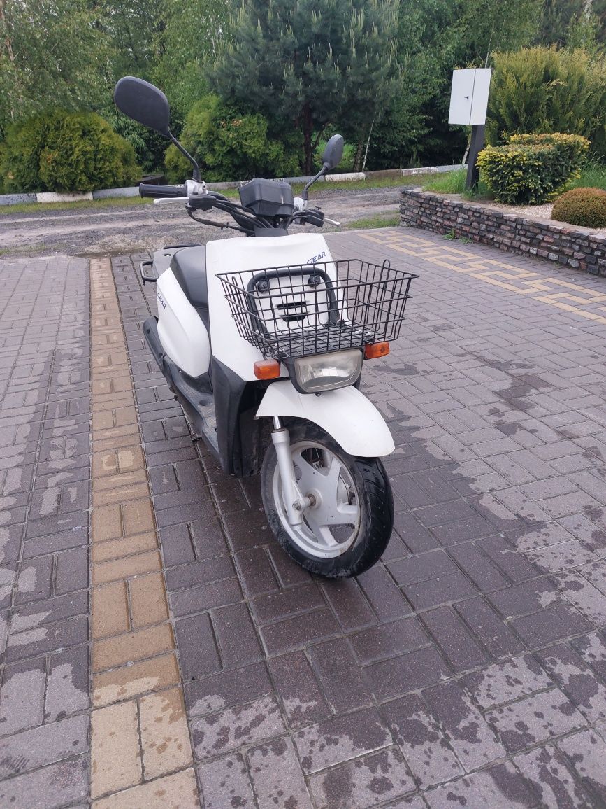 Продам скутер YAMAHA GEAR 50 кубів