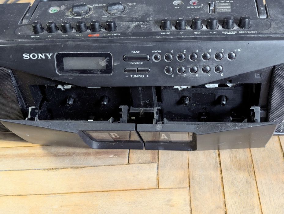 Касетна магнітола Sony CFS-W504L