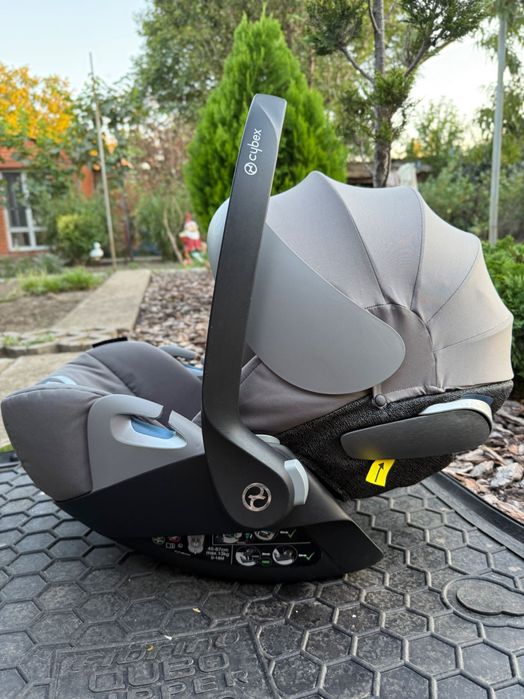 Автокрісло Cybex platinum Cloud Z
