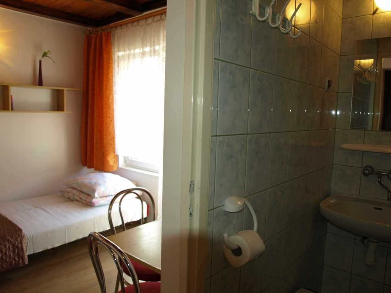 Pokoje z łazienkami Łazy nad morzem -sauna , jacuzzi-relaks.