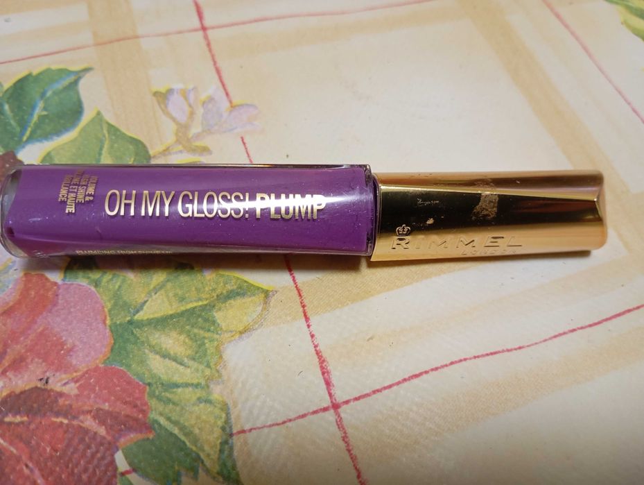 Błyszczyk Rimmel Oh My Gloss! Plump Lipgloss - 840 Showstopper