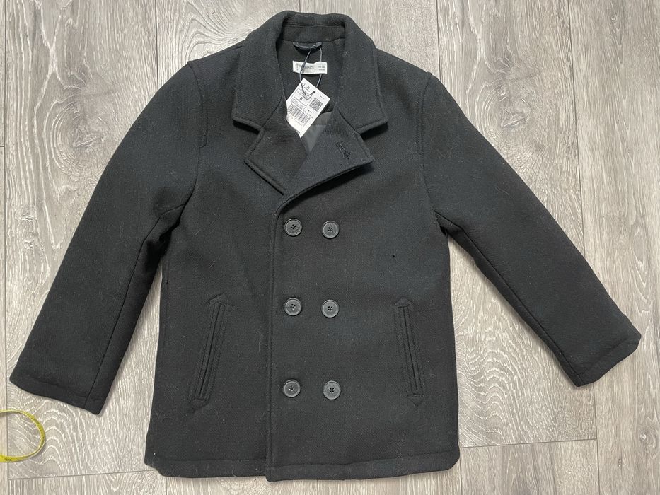 Чорне пальто Mango 8 років 128 см