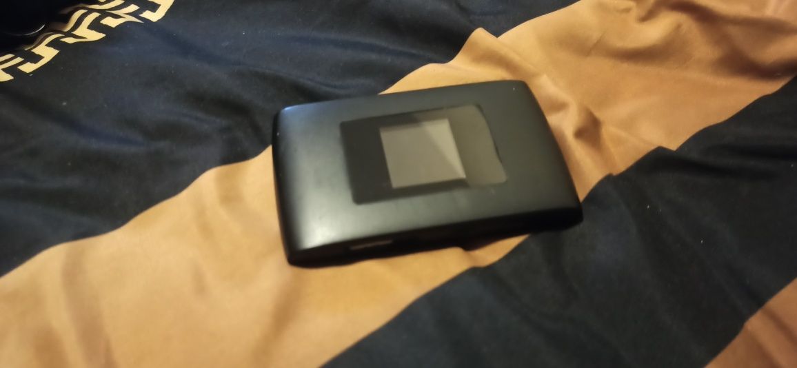 Router mobil preto