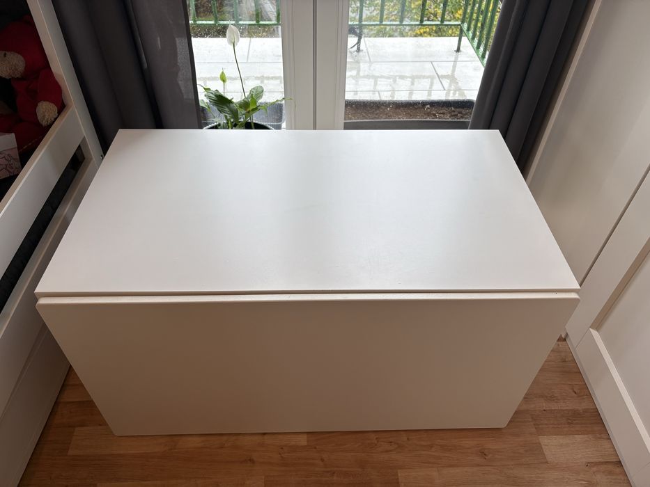 Skrzynia Ikea Smästad + gratis