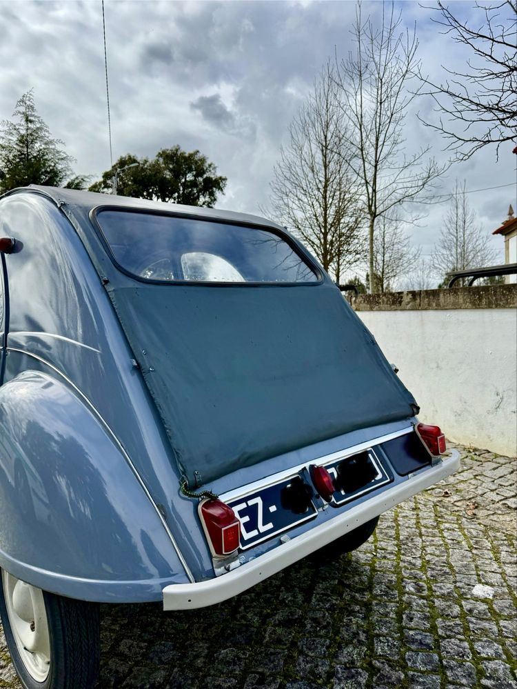 Citroen 2cv az Primeira série