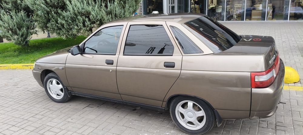 Продам Богдан 2110