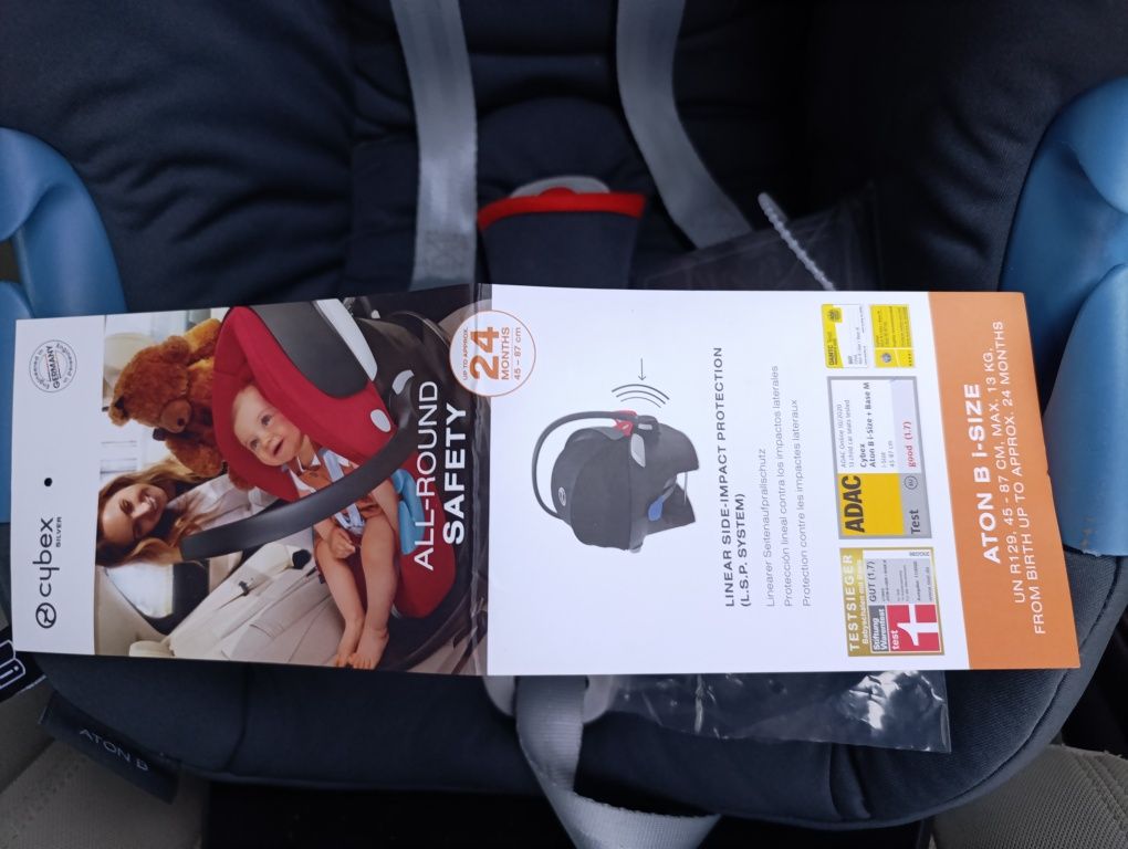 Cybex aton b i size z bazą