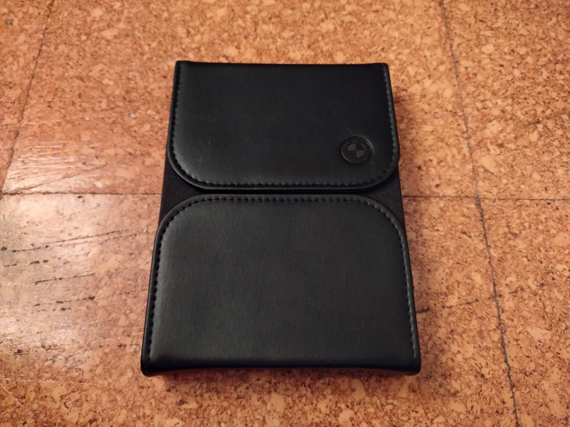 Manual e pasta BMW X6 ATUAL G06