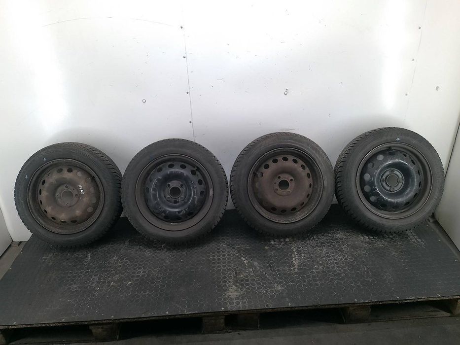 FELGI STALOWE KOMPLET 15 Z OPONAMI RENAULT CLIO III 64A50C 4x100