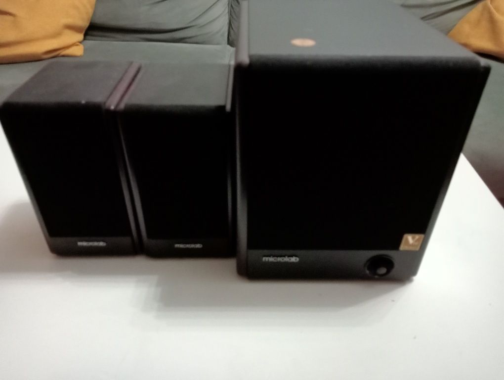 Głośnik Microlab FC330