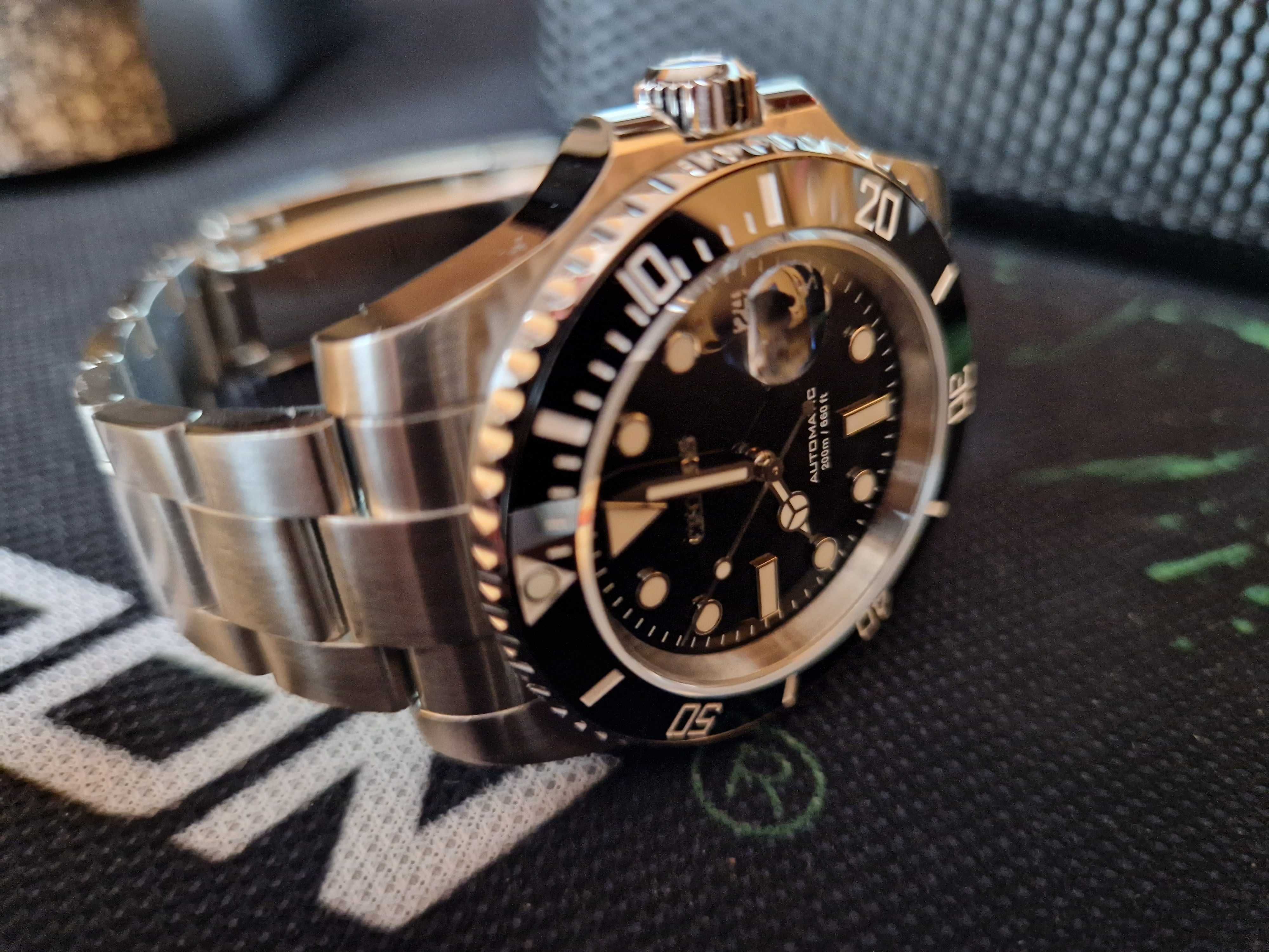 Nowy zegarek mechaniczny CRONOS, wzór Submariner