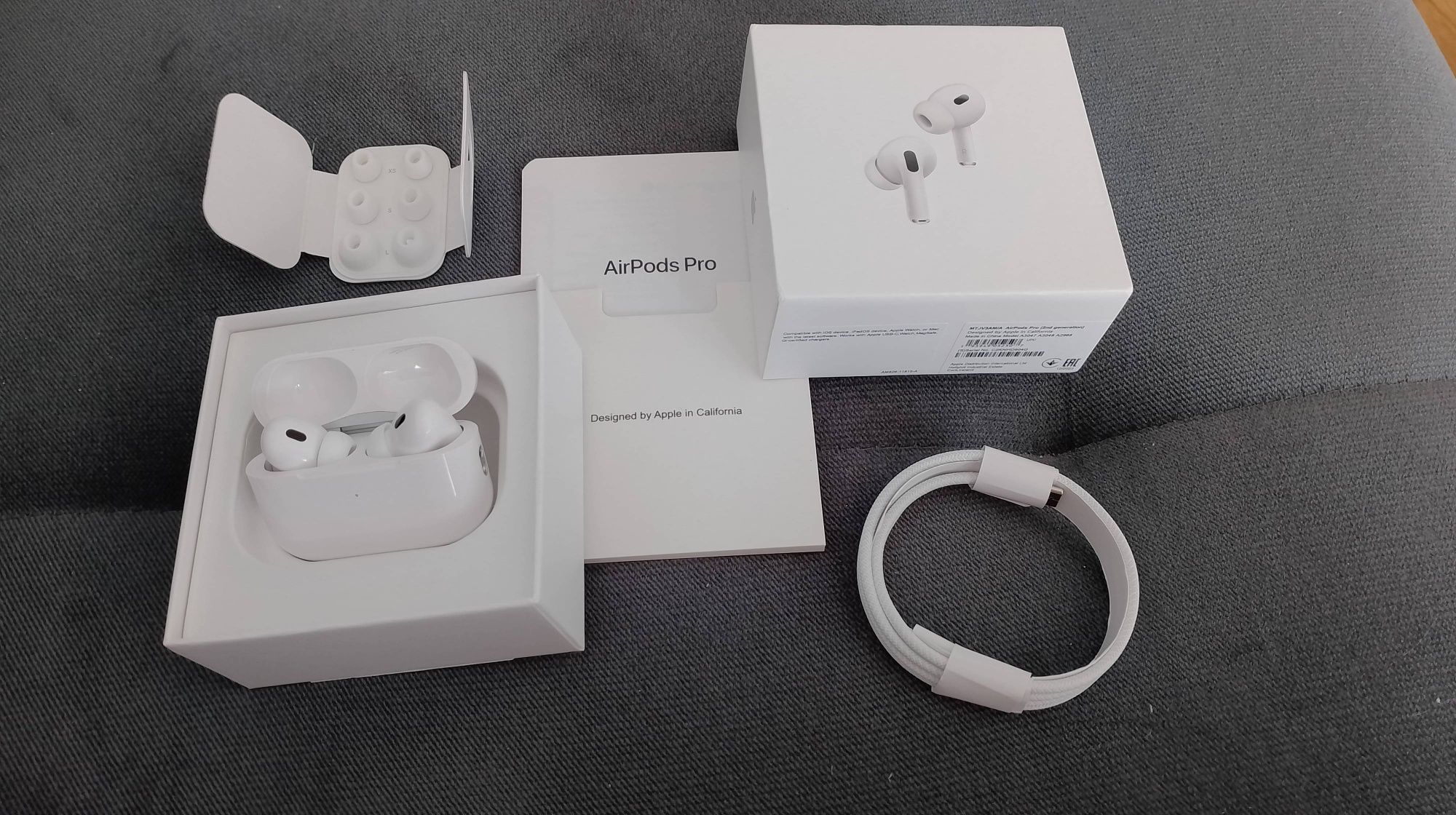 Air pods 2 pro.   .