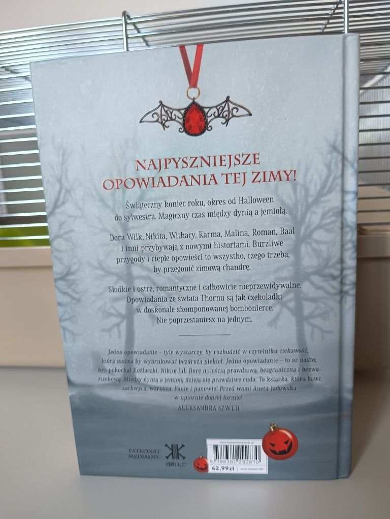 Dynia i jemioła - Aneta Jadowska