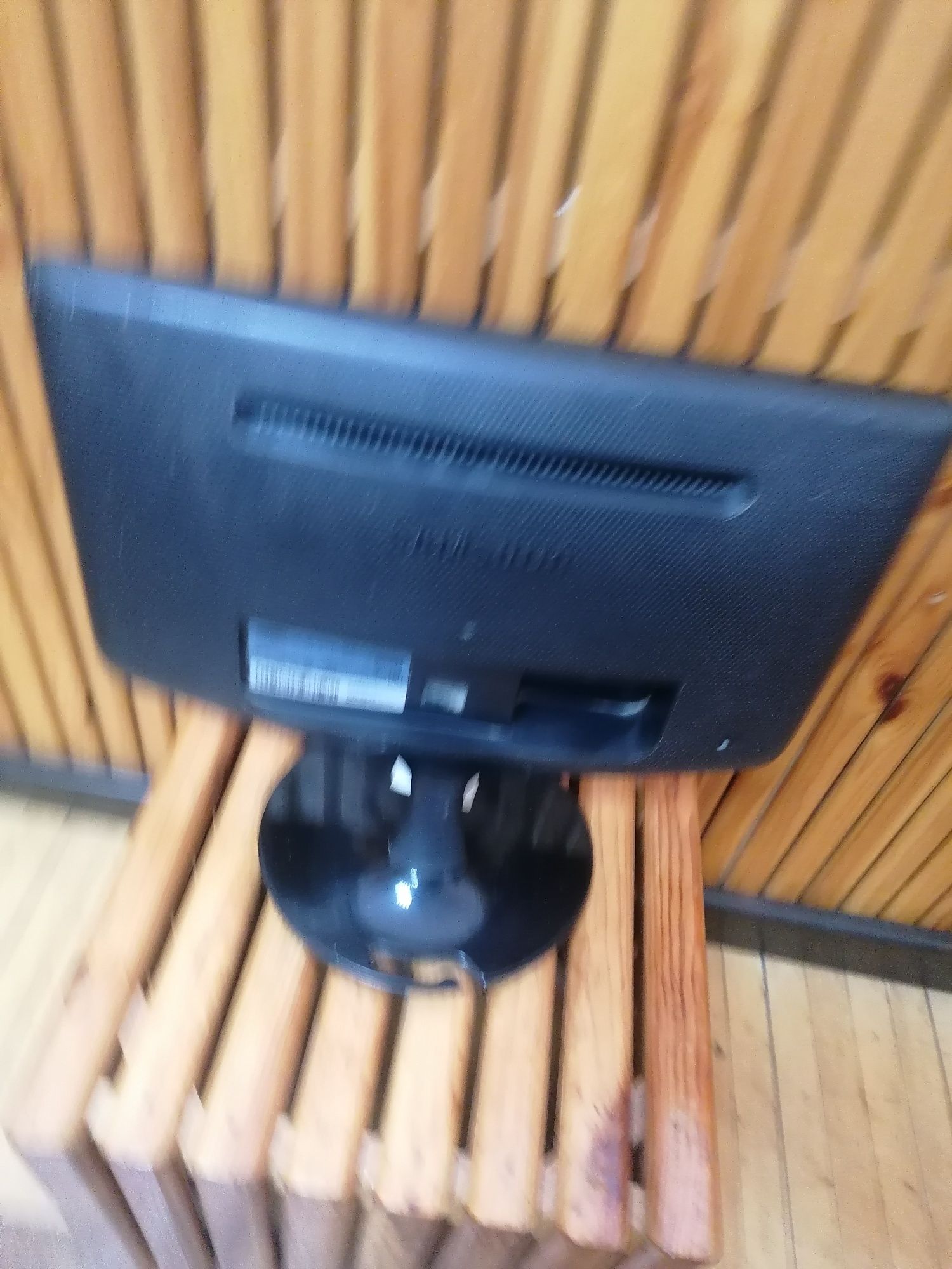 Манитори Philips Samsung ACER