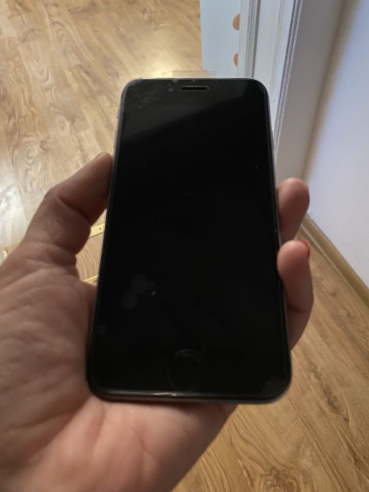 iPhone 6s 32 GB space gray
