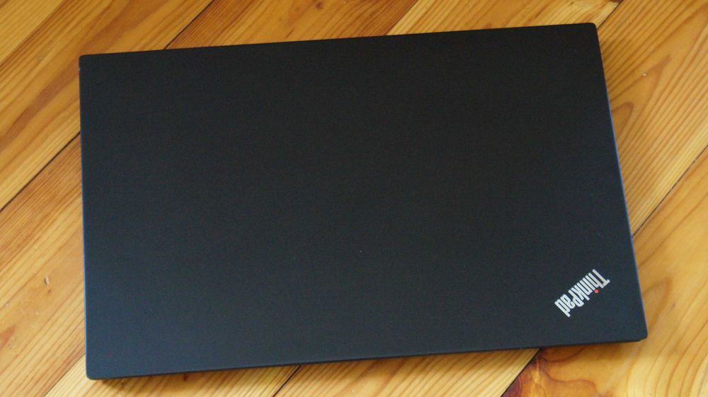 Ноутбук Lenovo ThinkPad E15 IPS /Core i5-10210u/8Gb DDR4/256Gb NVMe