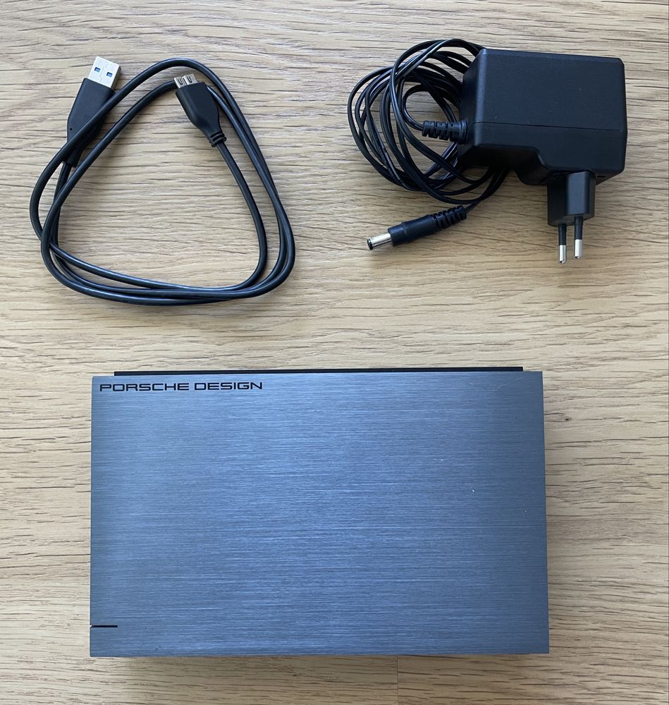 Caixa HDD 3.5” Seagate Porsche Design