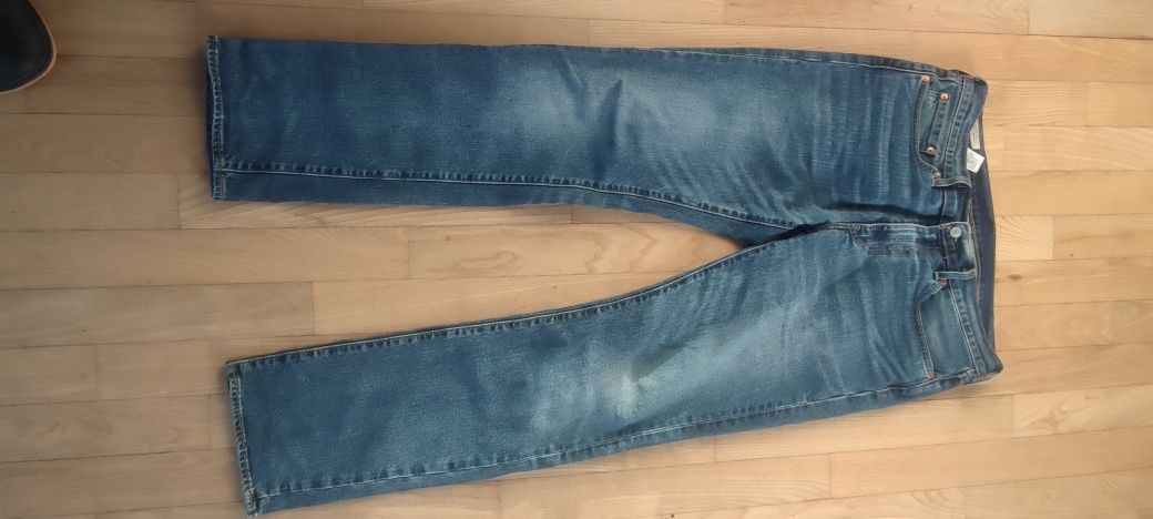 Spodnie jeans Levi's jak nowe