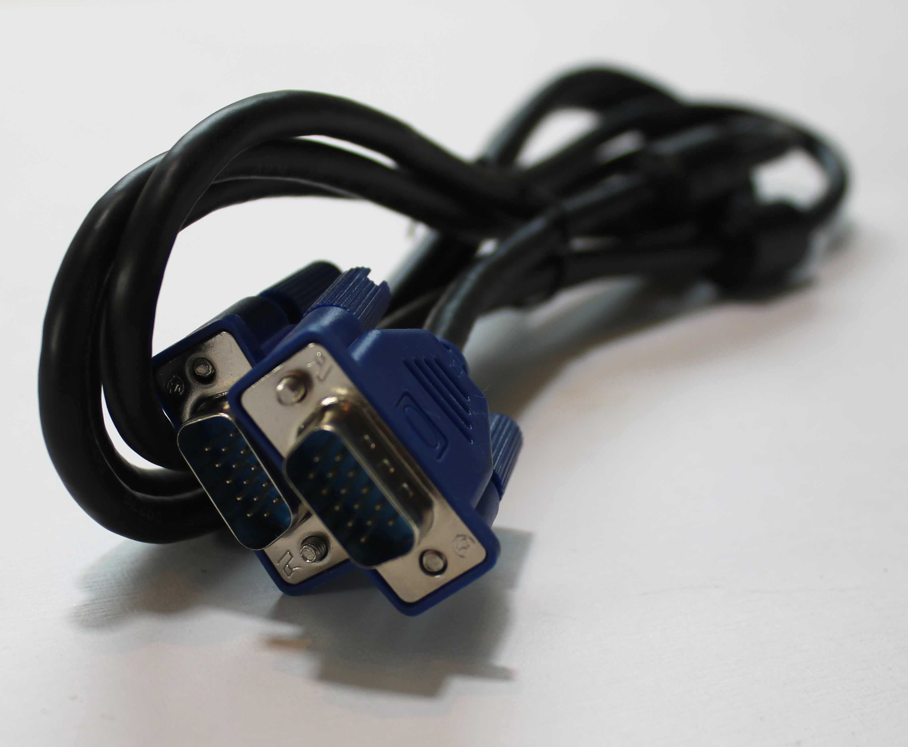 Kabel D-SUB (VGA)