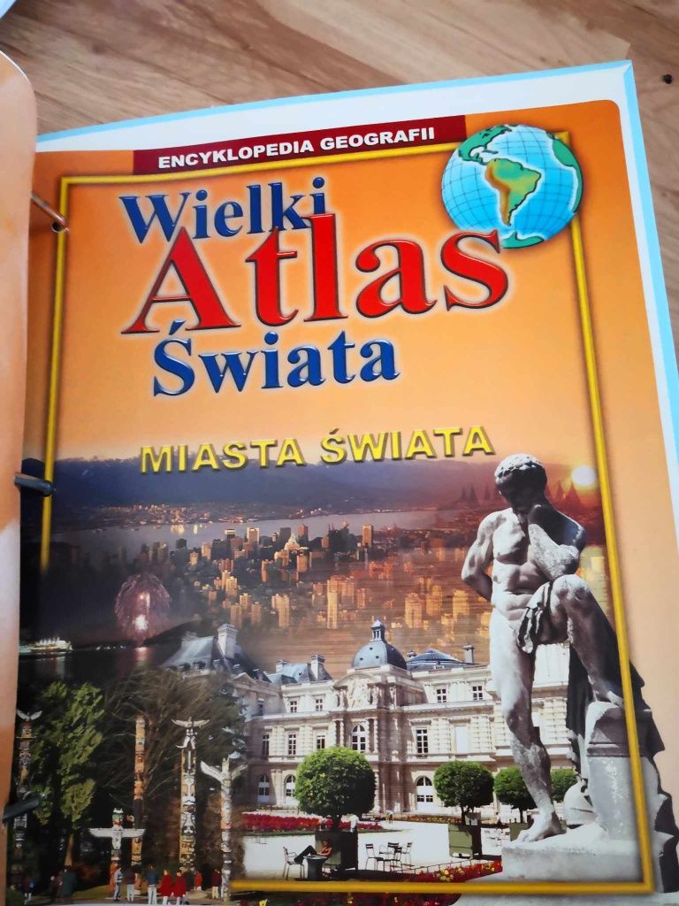 Atlas świata segregatory