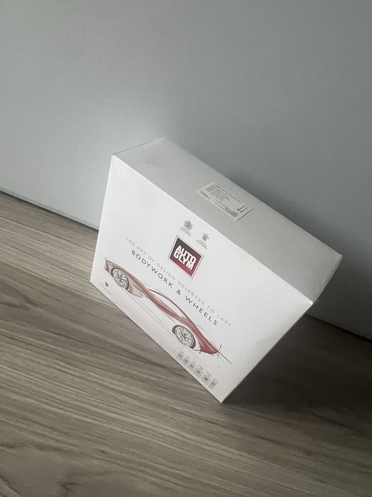 Autoglym Luxury Bodywork & Wheels Collection - zestaw do lakieru i kół
