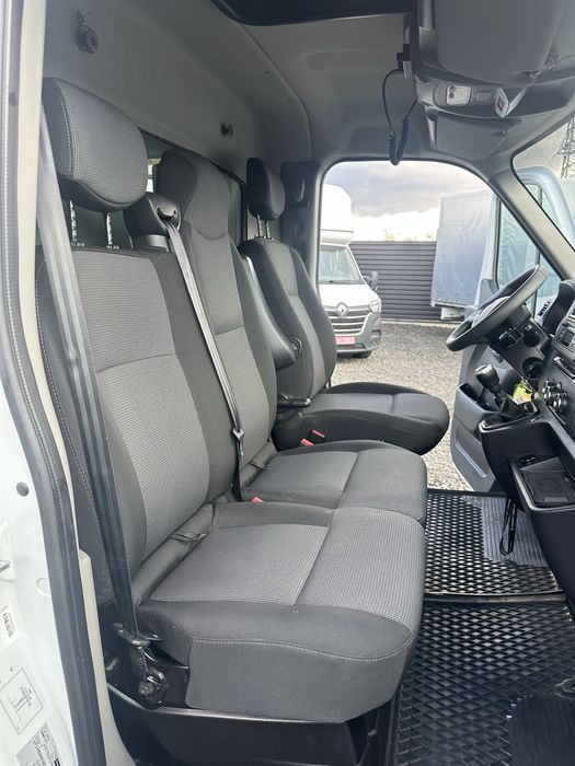 Renault Master 2021 10 Палет