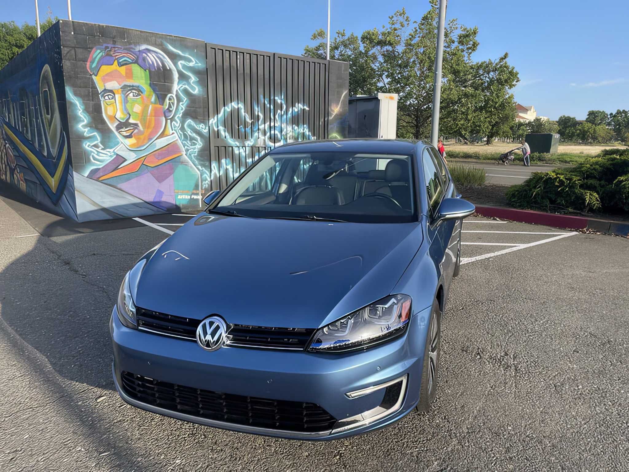 2015 Volkswagen e-Golf