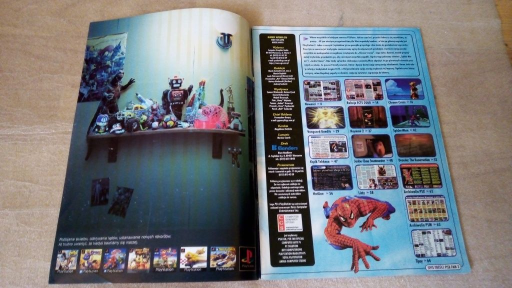Czasopismo Psx fan nr. 10/2000 ( 28 ) z plakatem