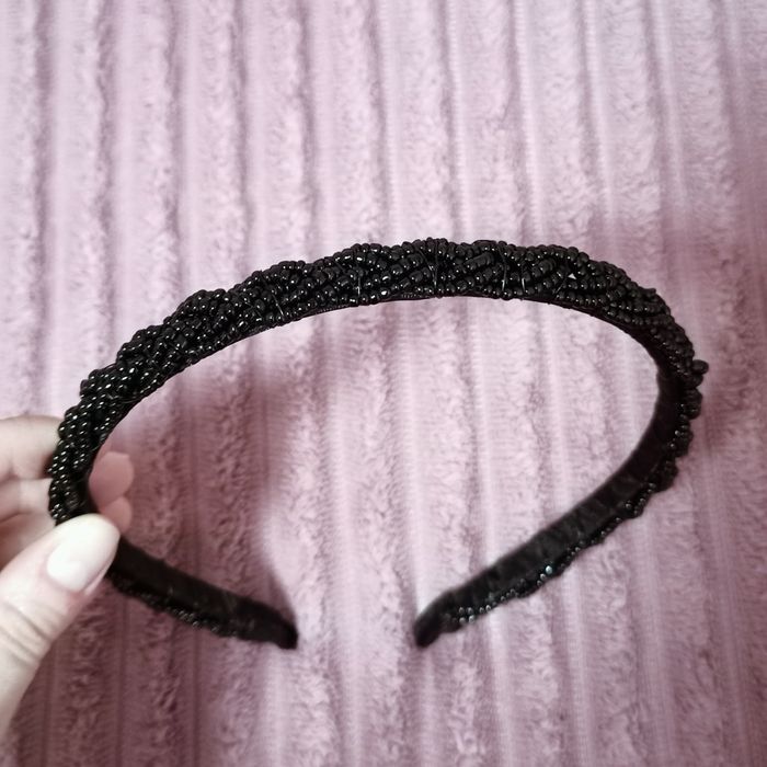 Обруч / обідок для волосся з бісером