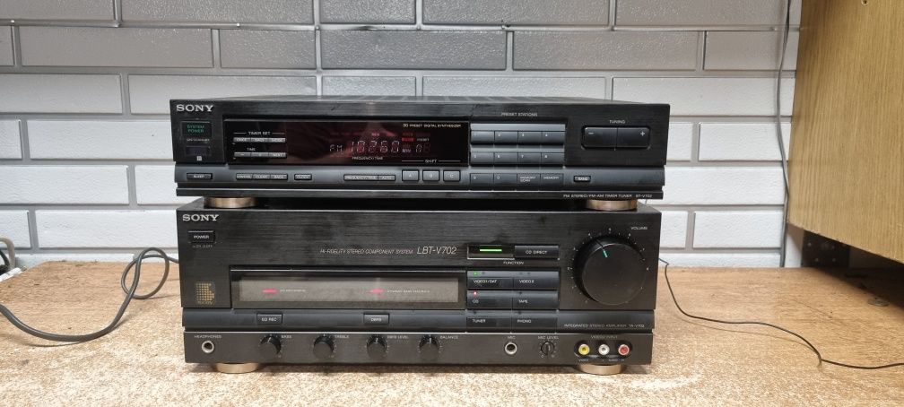 Wzmacniacz tuner SONY LBT-V702