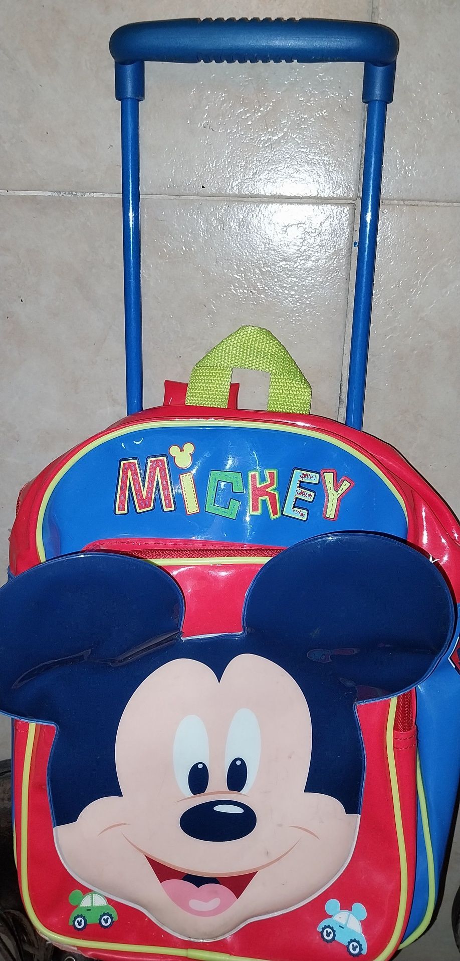 Trolley Mickey para criança pré escolar