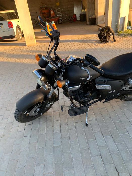 Mota 125 keeway, em ótimo estado