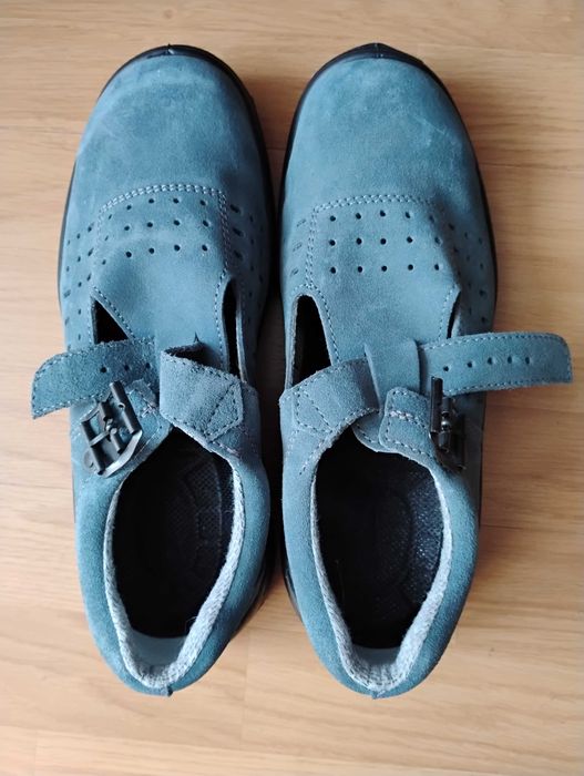 buty robocze sandały