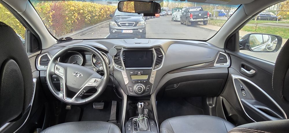 Продам Hyundai Santa Fe DM