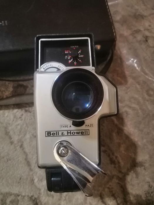 Продам відеокамера Bell Howelll