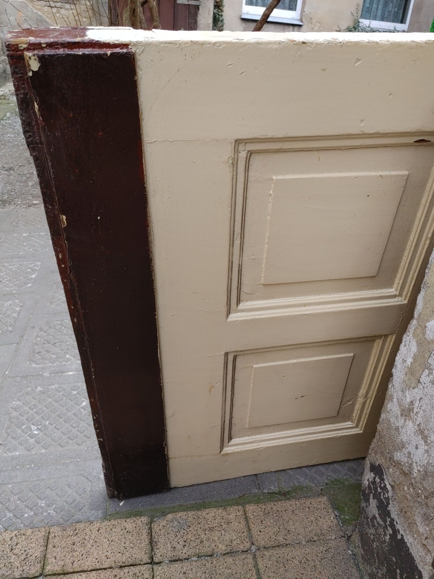 Stare drzwi drewniane w db stanie SPRAWDŹ