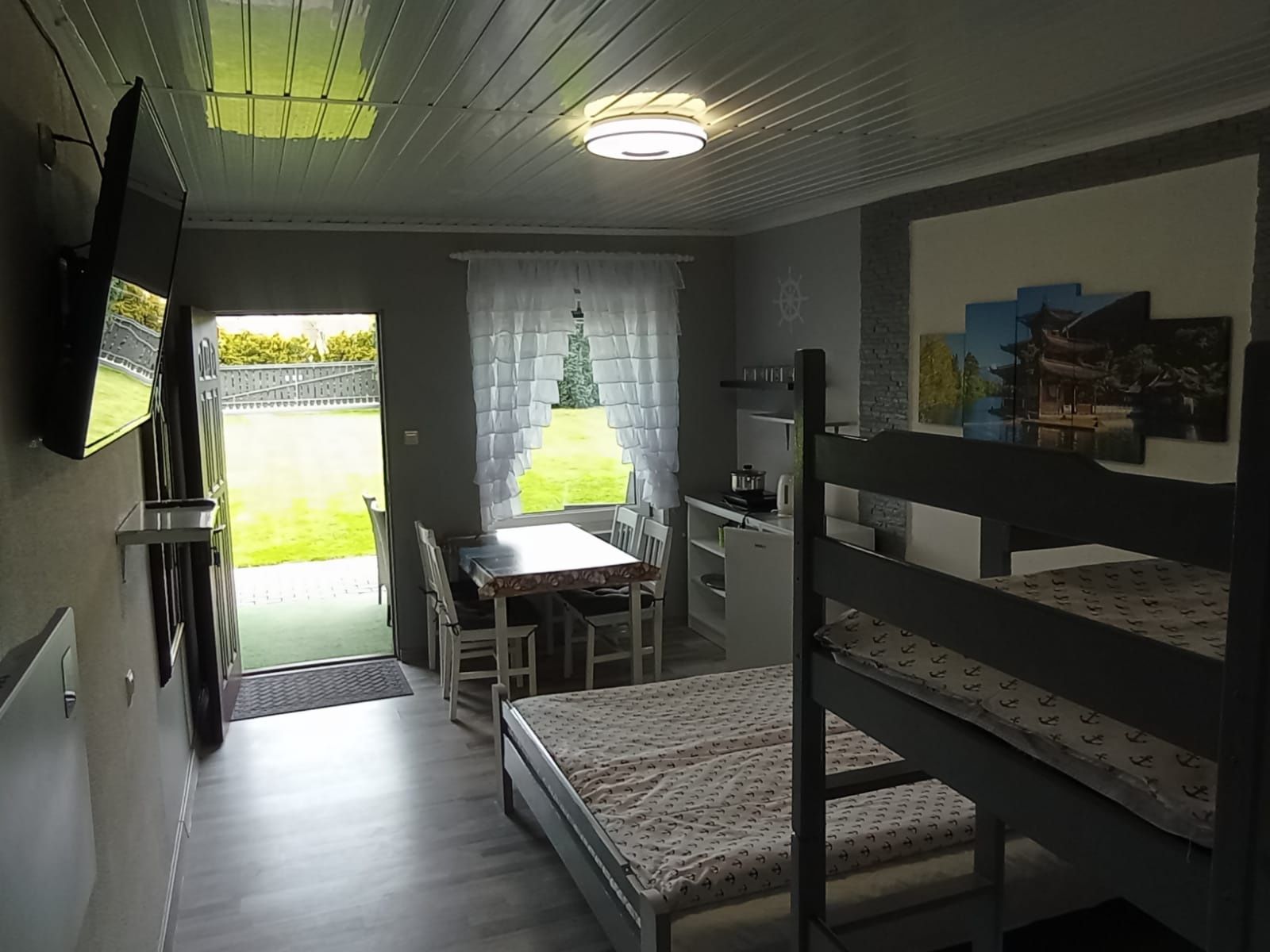 Pokoje wczasowe Anrema 21m2