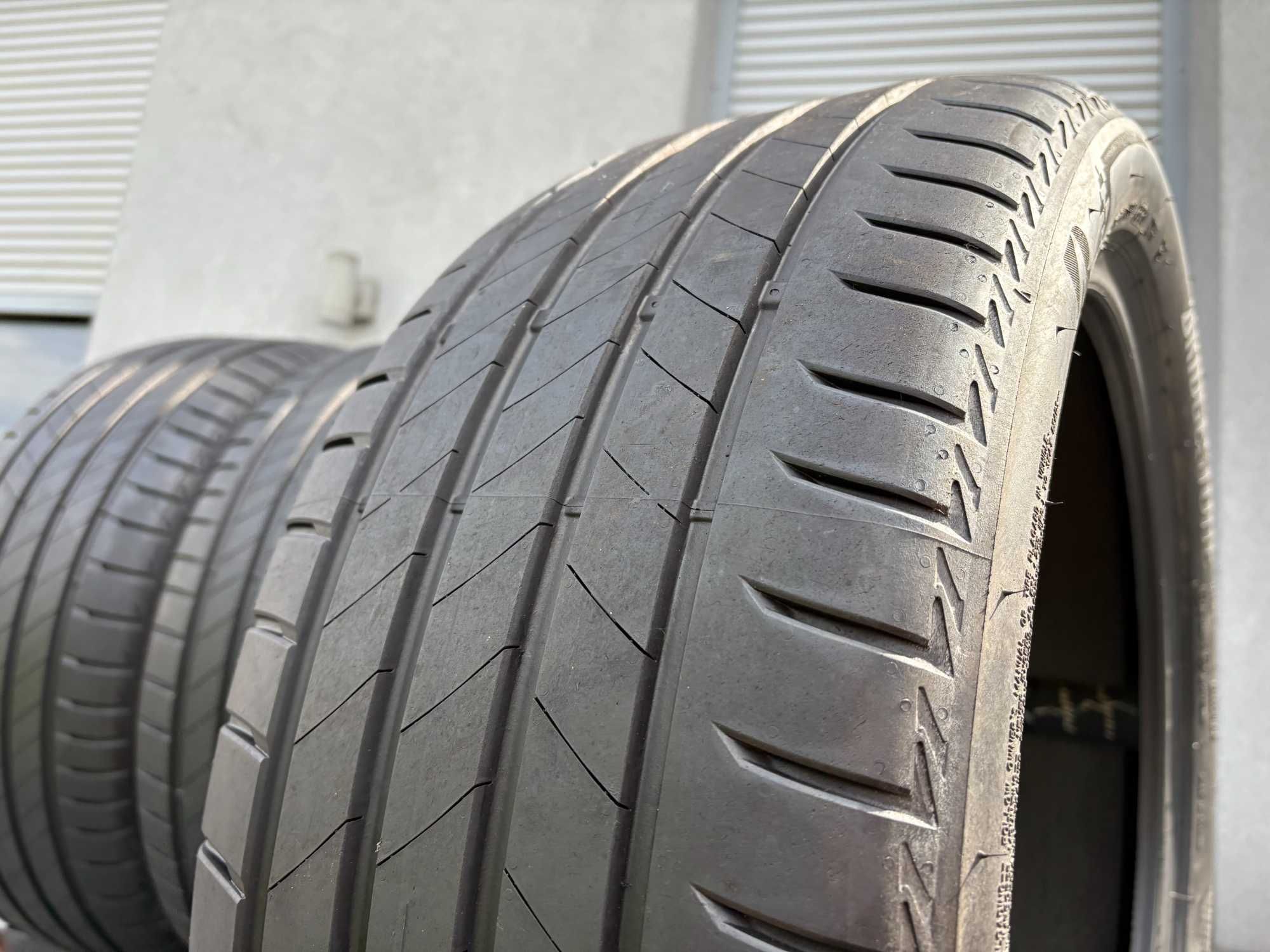 4 sztuki letnie 255/40R20 Bridgestone 7mm 2021r świetny stan L3066 gwa