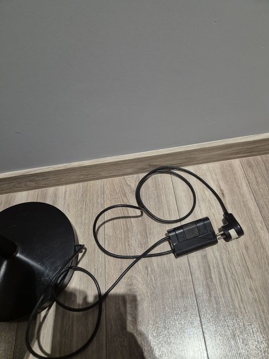 Lampa stojąca pokojowa