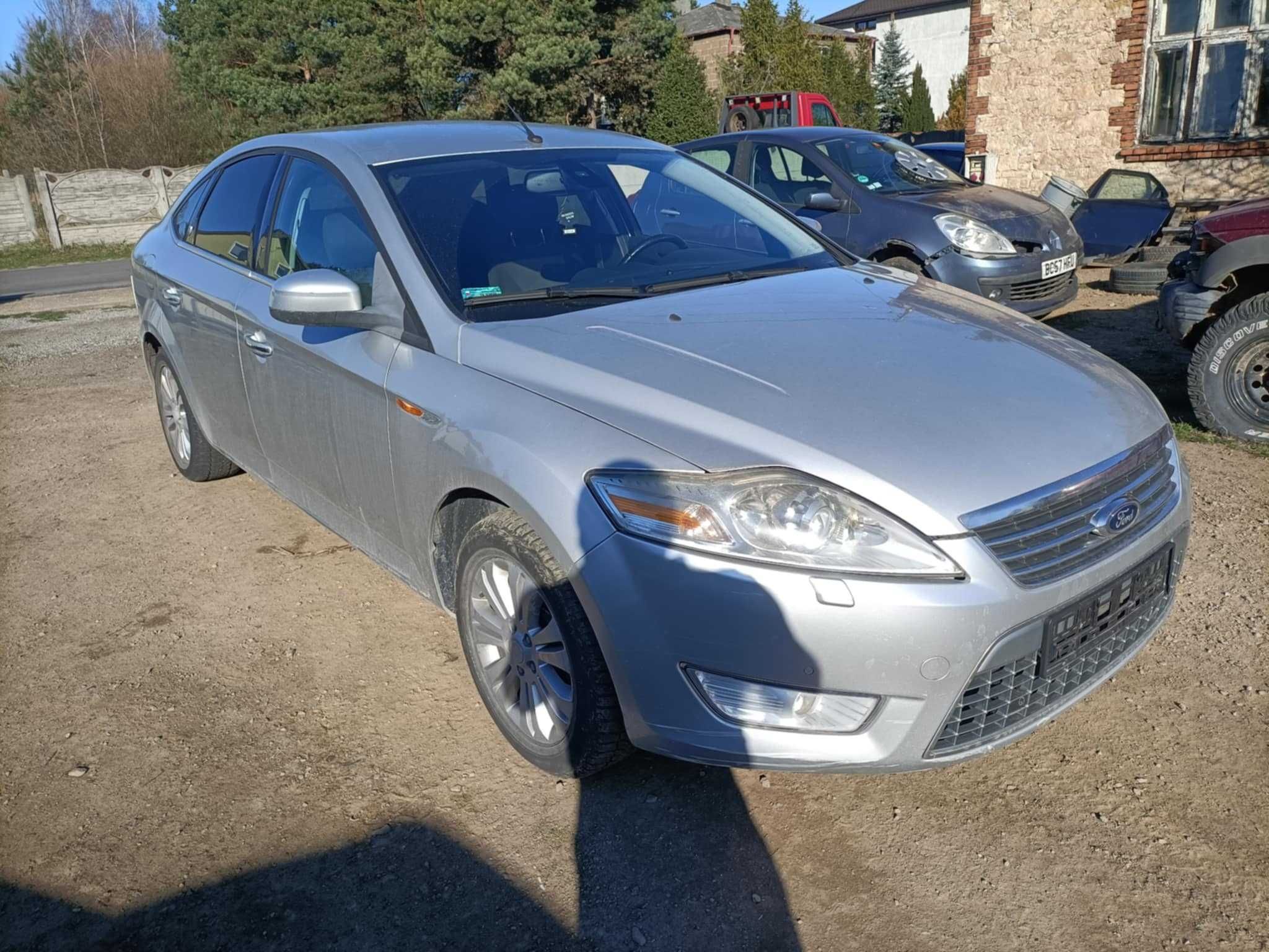 Maska zderzak pas przedni mondeo mk4 Xenon pdc kolor 58