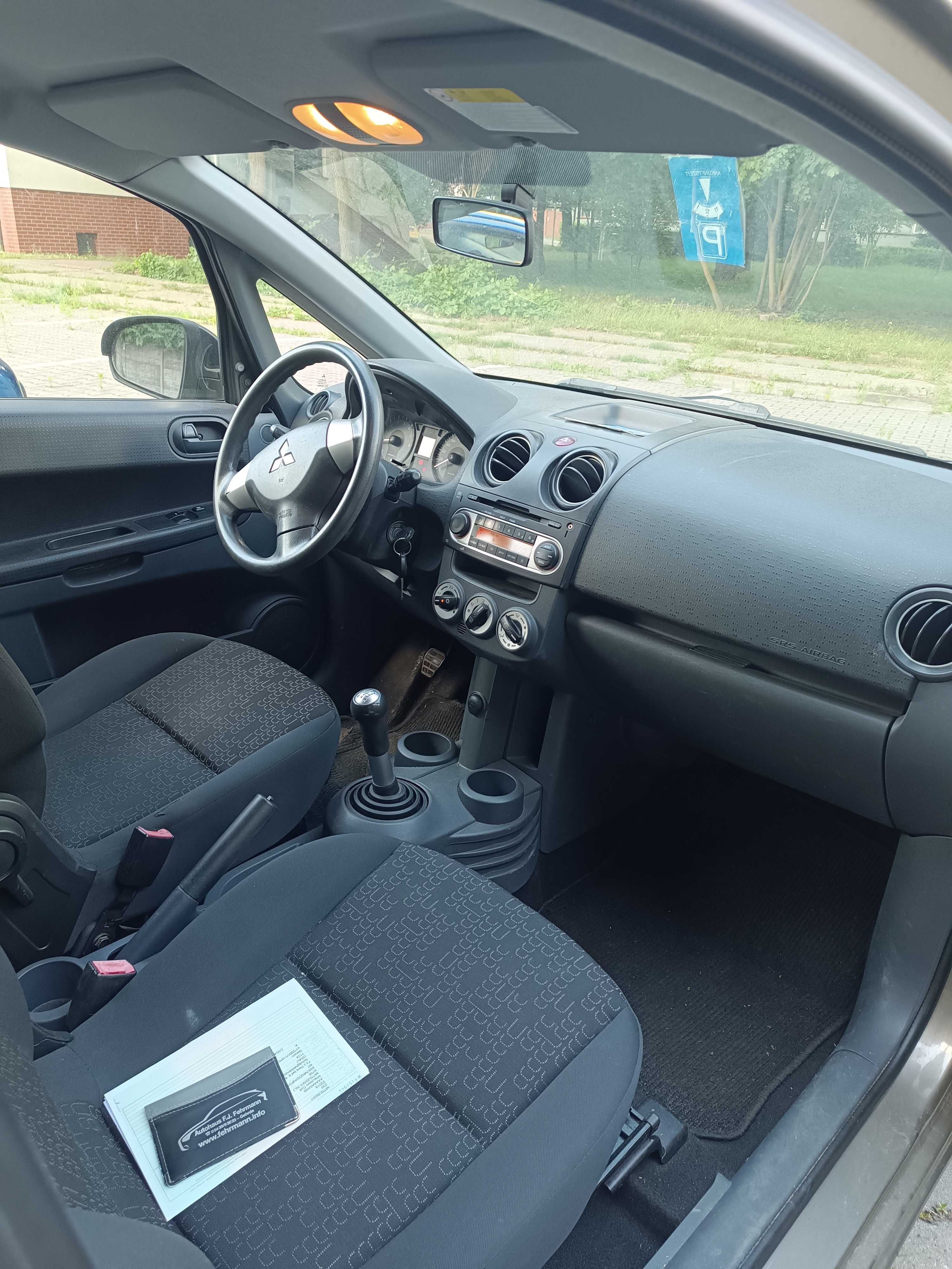 Mitsubishi Colt sprowadzony,klima,lift,niski przebieg, zarejestrowany
