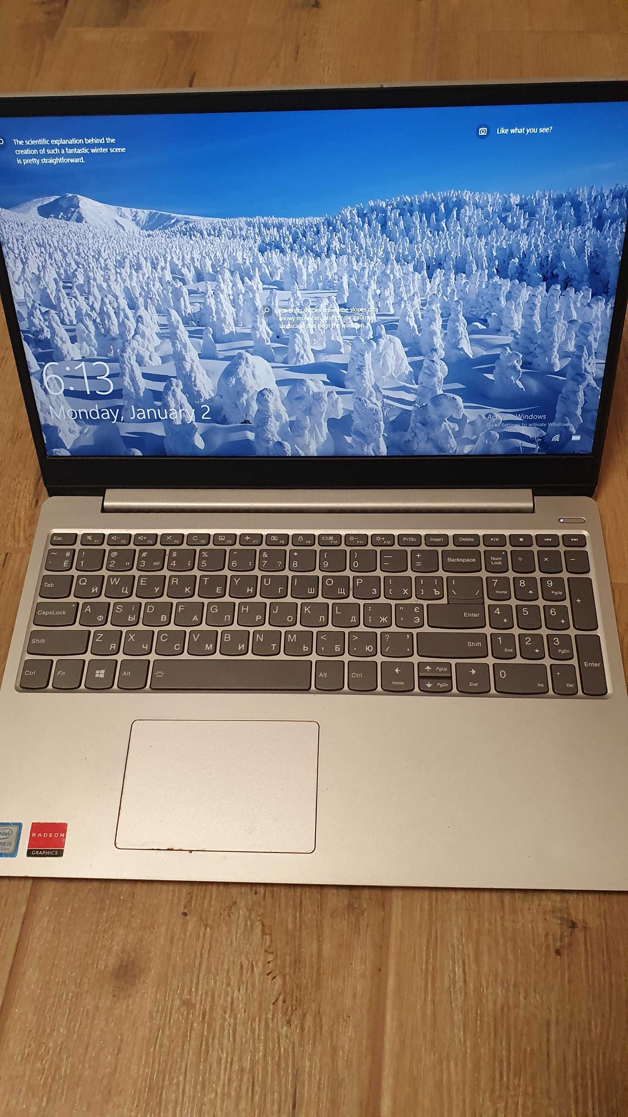 Ideapad 330S i5 8250U 8Gen 4 cores 1.6GHz