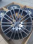 #MB4 Alufelgi R18 5x112 VW Touran T-Roc Caddy Golf