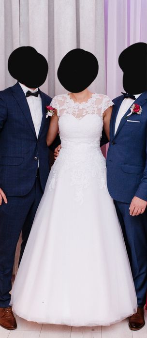 Przepiękna suknia ślubna,gorset dodatkowo bolerko koronkowe i welon