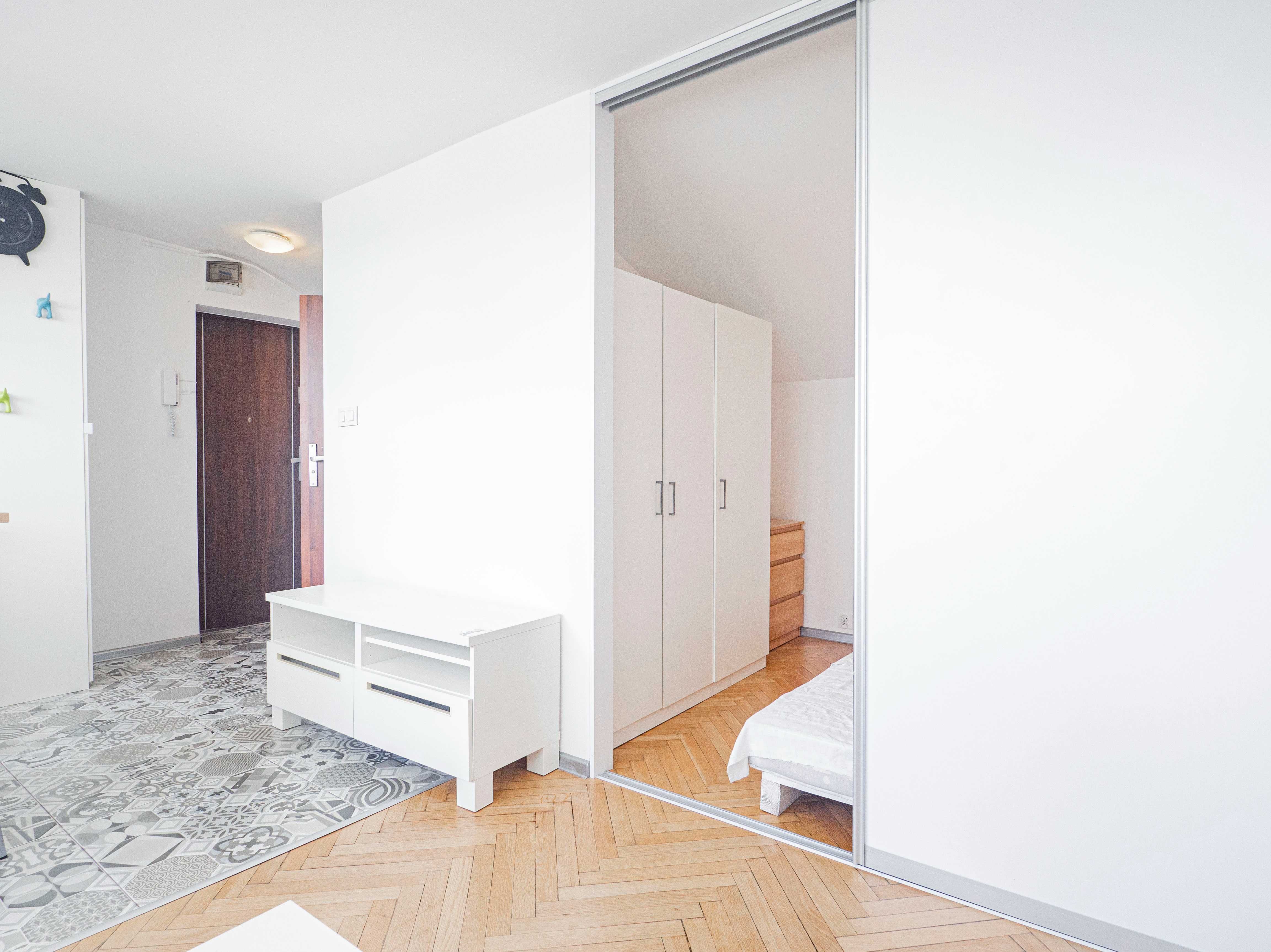 Studio w ścisłym centrum–pl. Nowy Targ | od zaraz