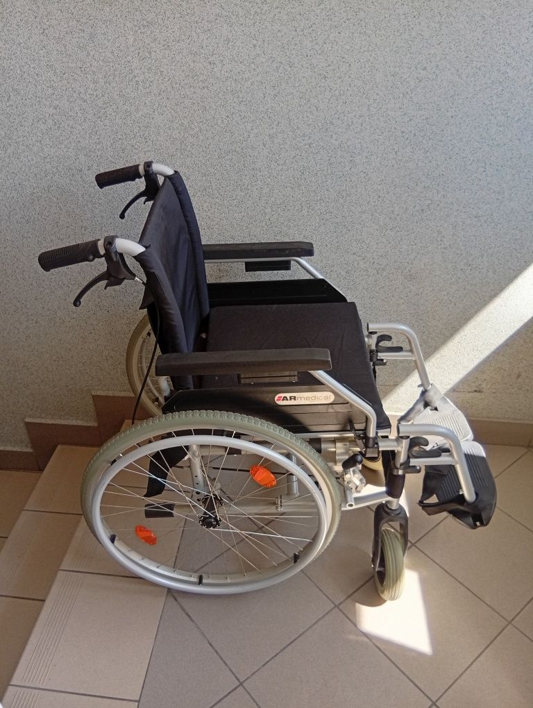 Wòzek inwalidzki