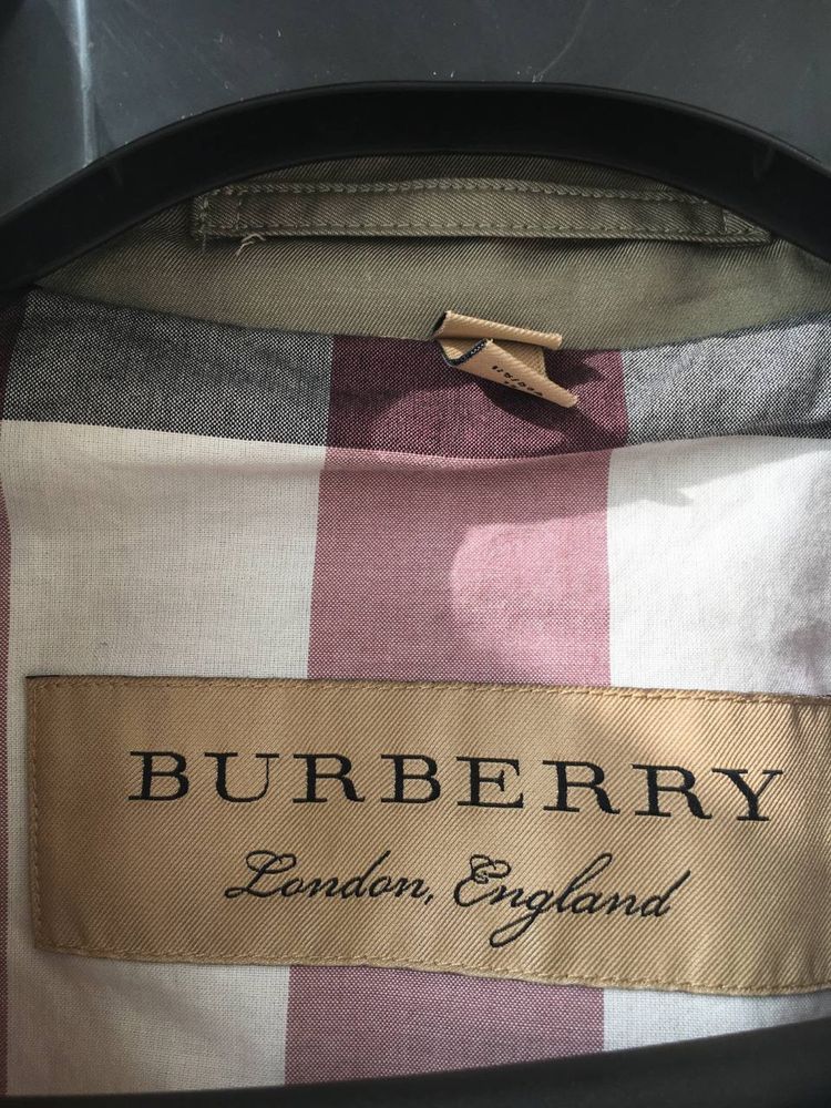 Тренч Burberry, оригінал