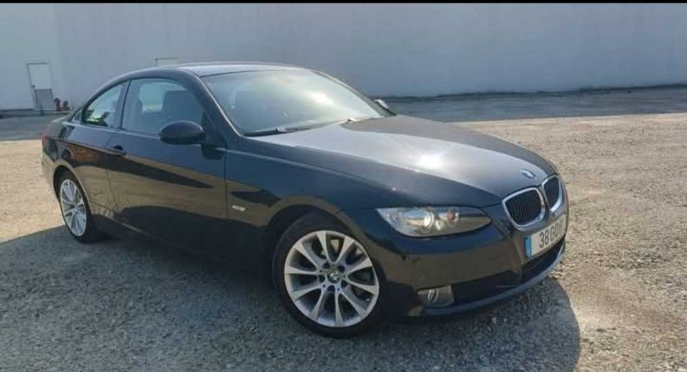 Bmw 320d Coupé KIT M interior PARTICULAR