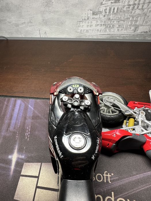 Мотоцикли 1:12 під рестааврацію