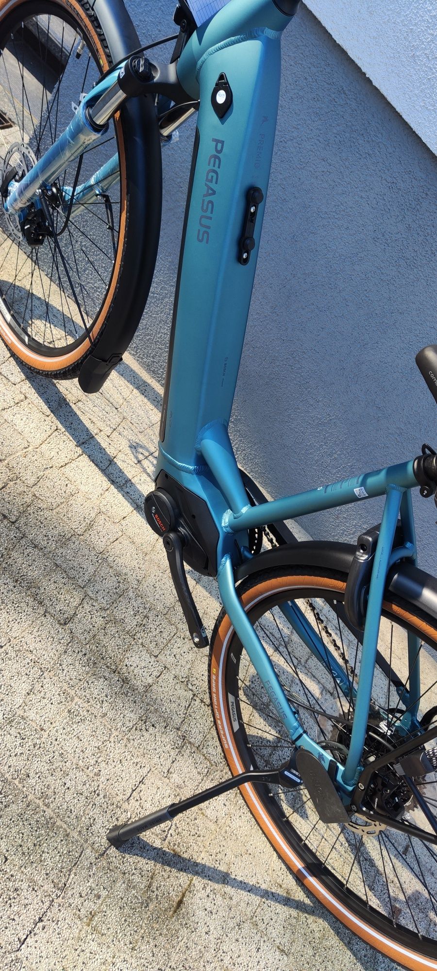 Pegasus Premio Bosch performance damka % z 15.000 zł